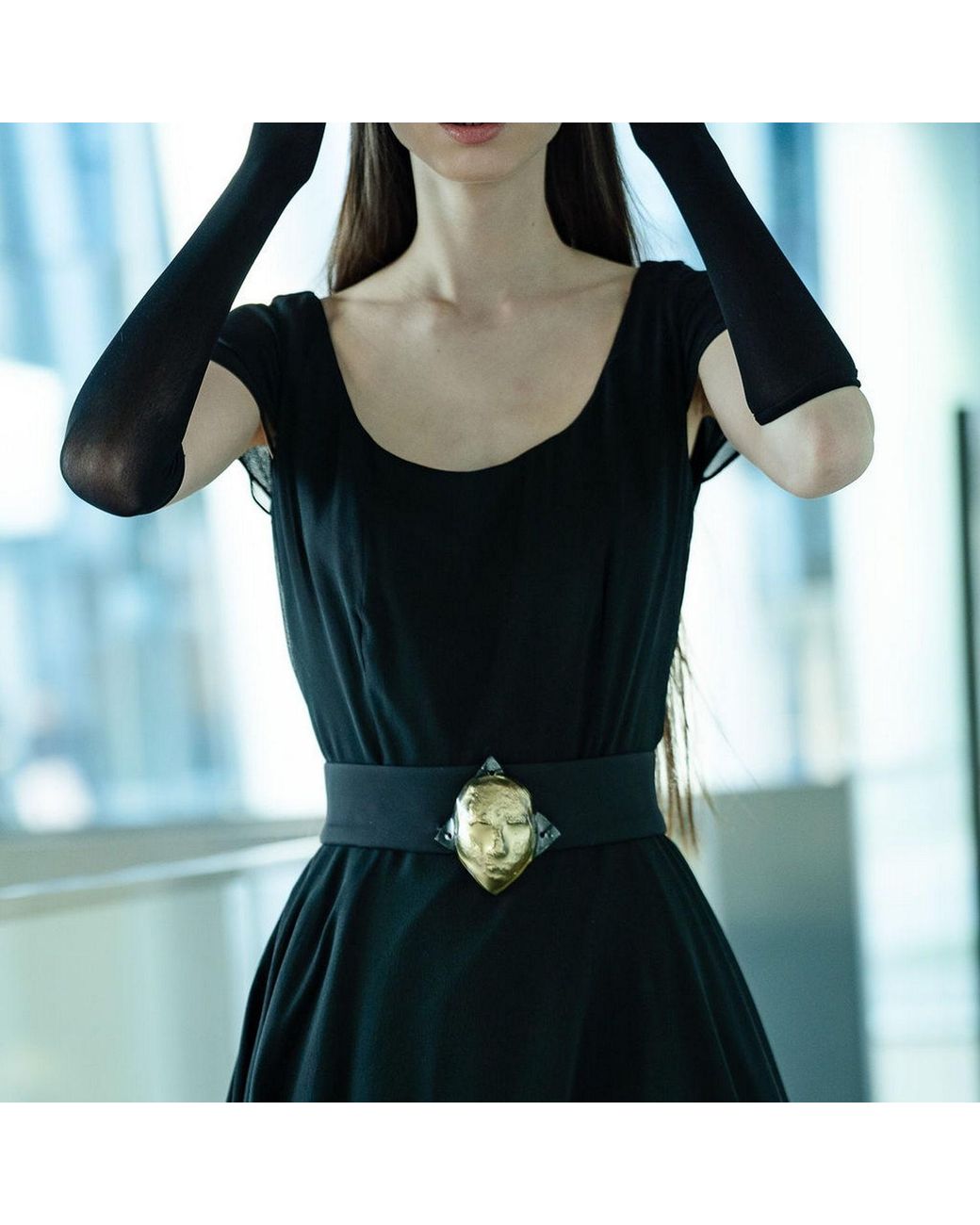 Laura Daili Blue Golden Face Glass Belt