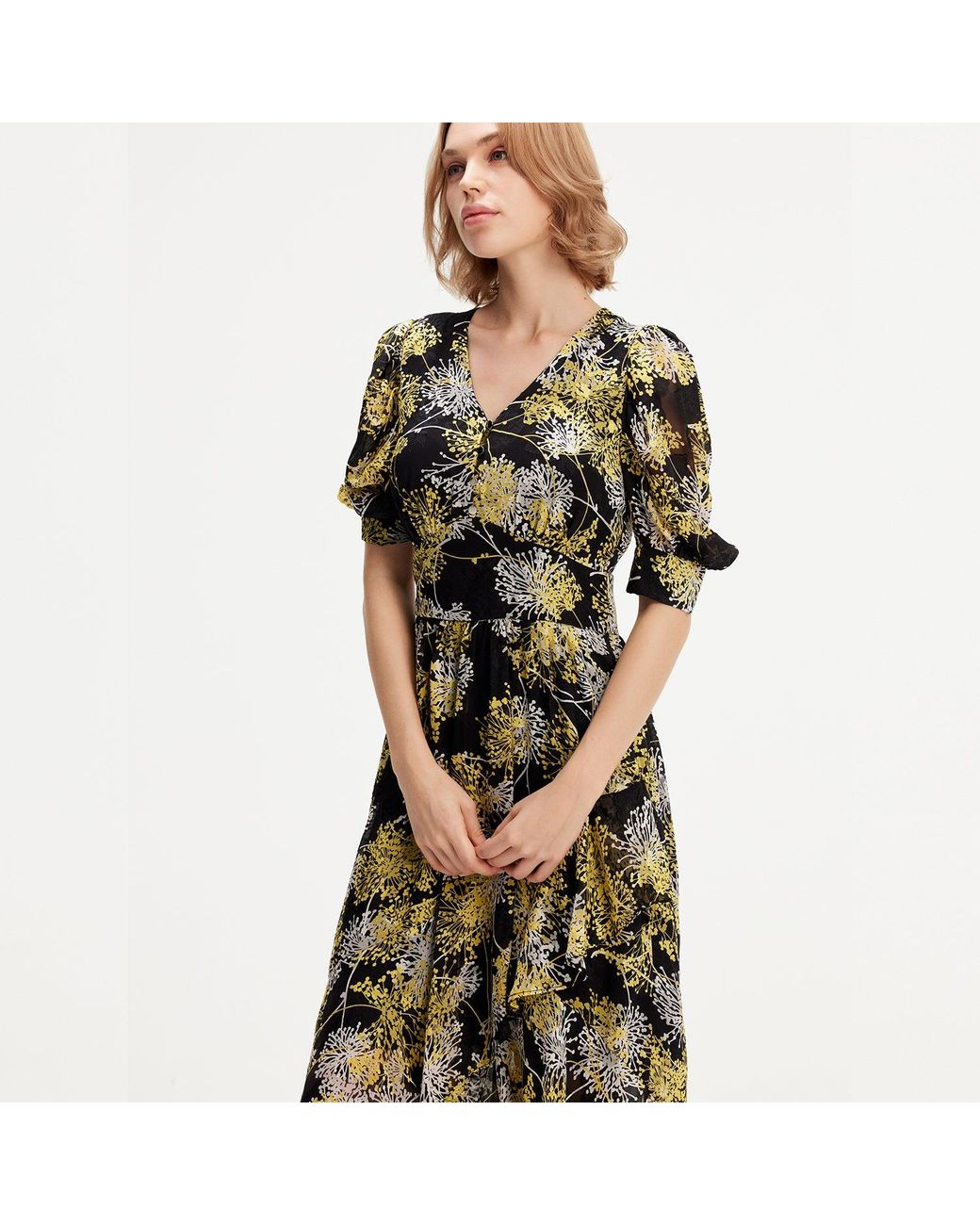Smart and Joy Green Linear Flower Print Plunging Hem Dress