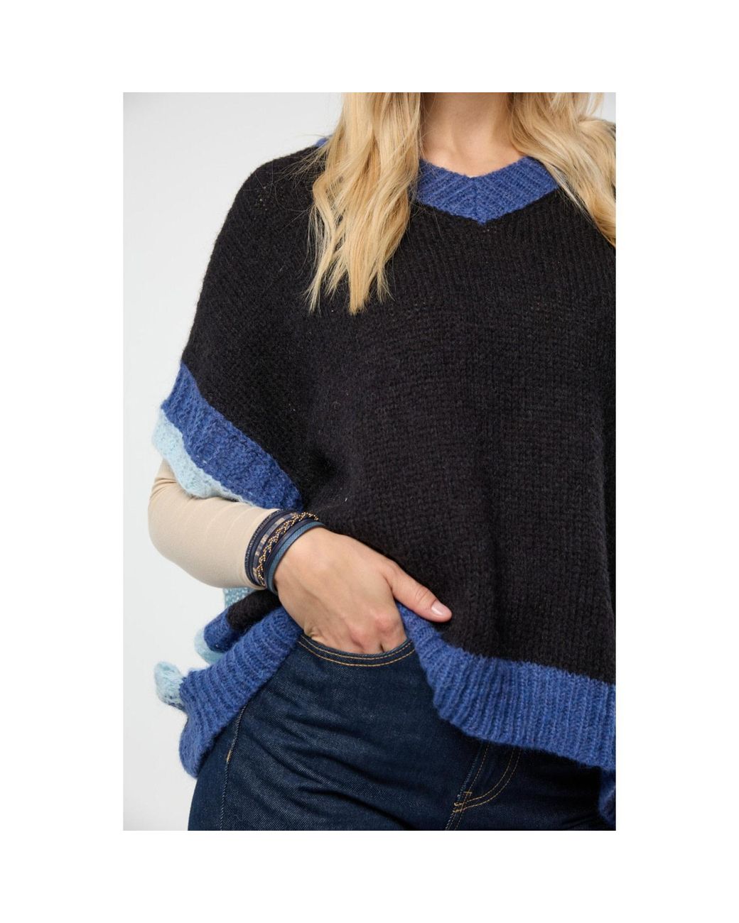Saachi Blue Colorblock Knit Sweater Vest