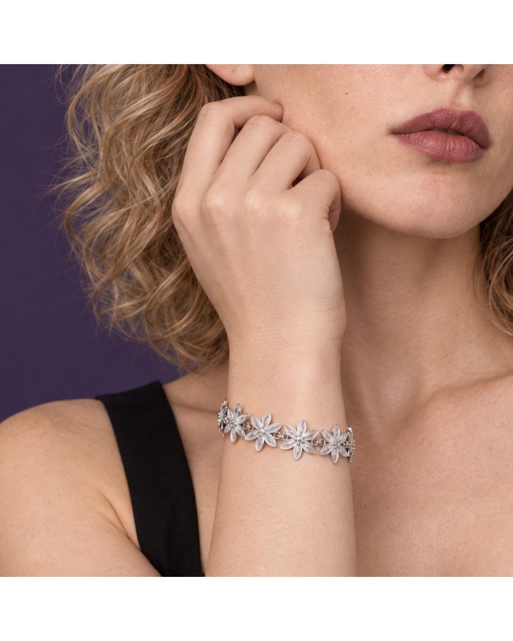 Yieon Metallic Lily Fine Filigree Bracelet