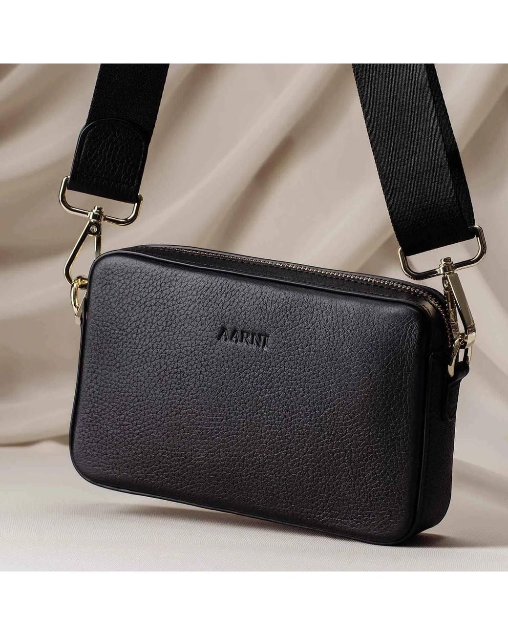 Aarni Black Crossbody Bag