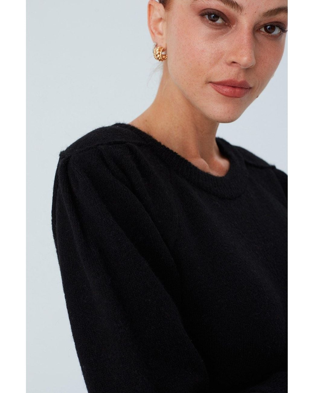 Peraluna Black Rakel Shirred Shoulder And Sleeve Pullover