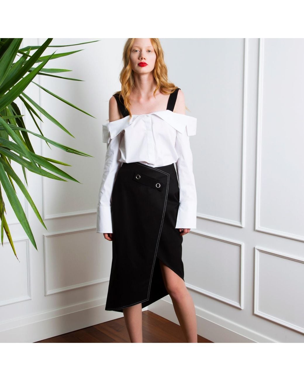 Mirimalist Black Wrap Pencil Midi Skirt