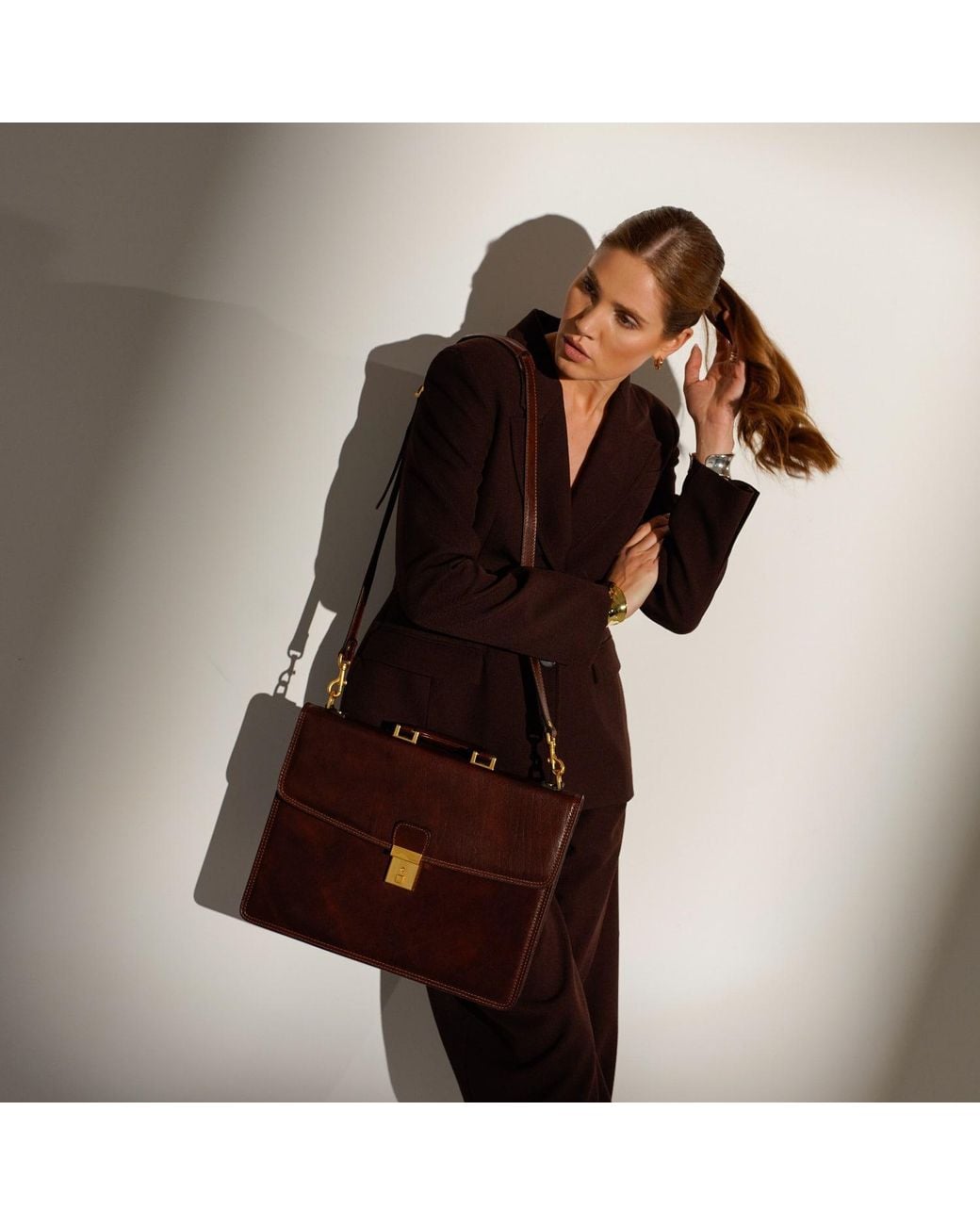 Time Resistance Brown Leather Briefcase