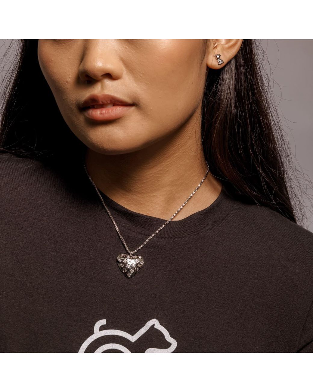 Cloud Haven Metallic Paw Prints On My Heart Necklace