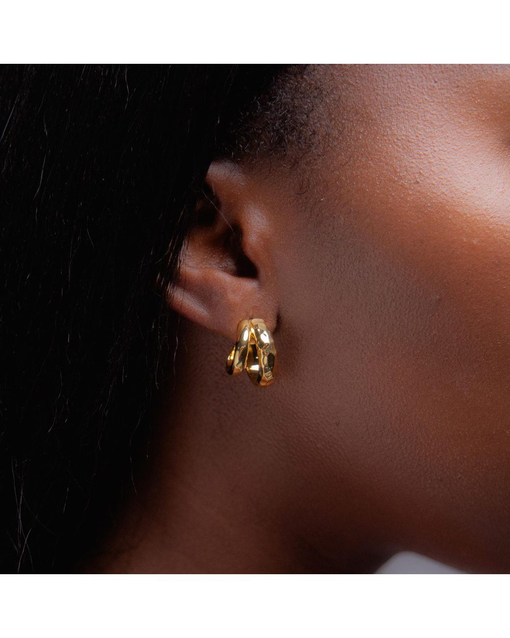 Potoska Metallic Double Claw Hammered Hoop Earrings