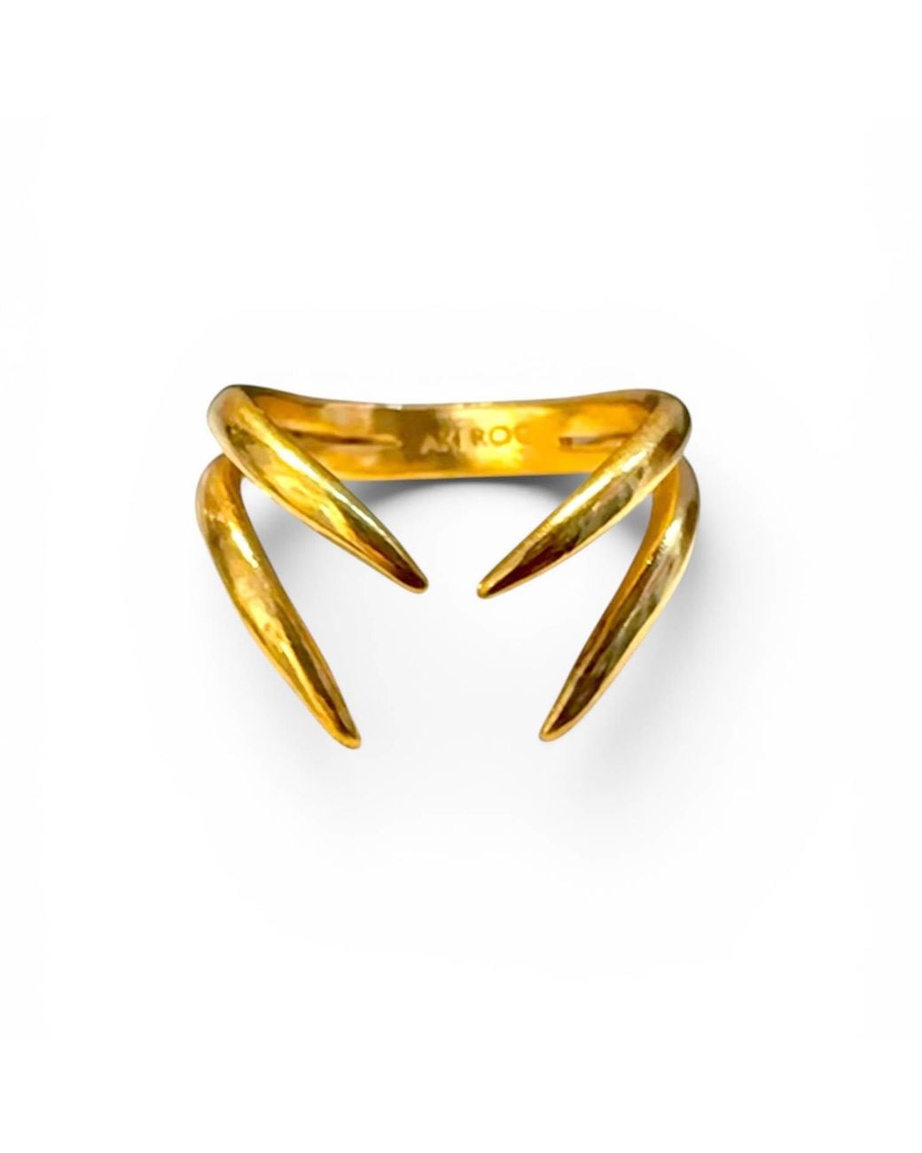 Aki Roc Jewelry Metallic The Hug Ring