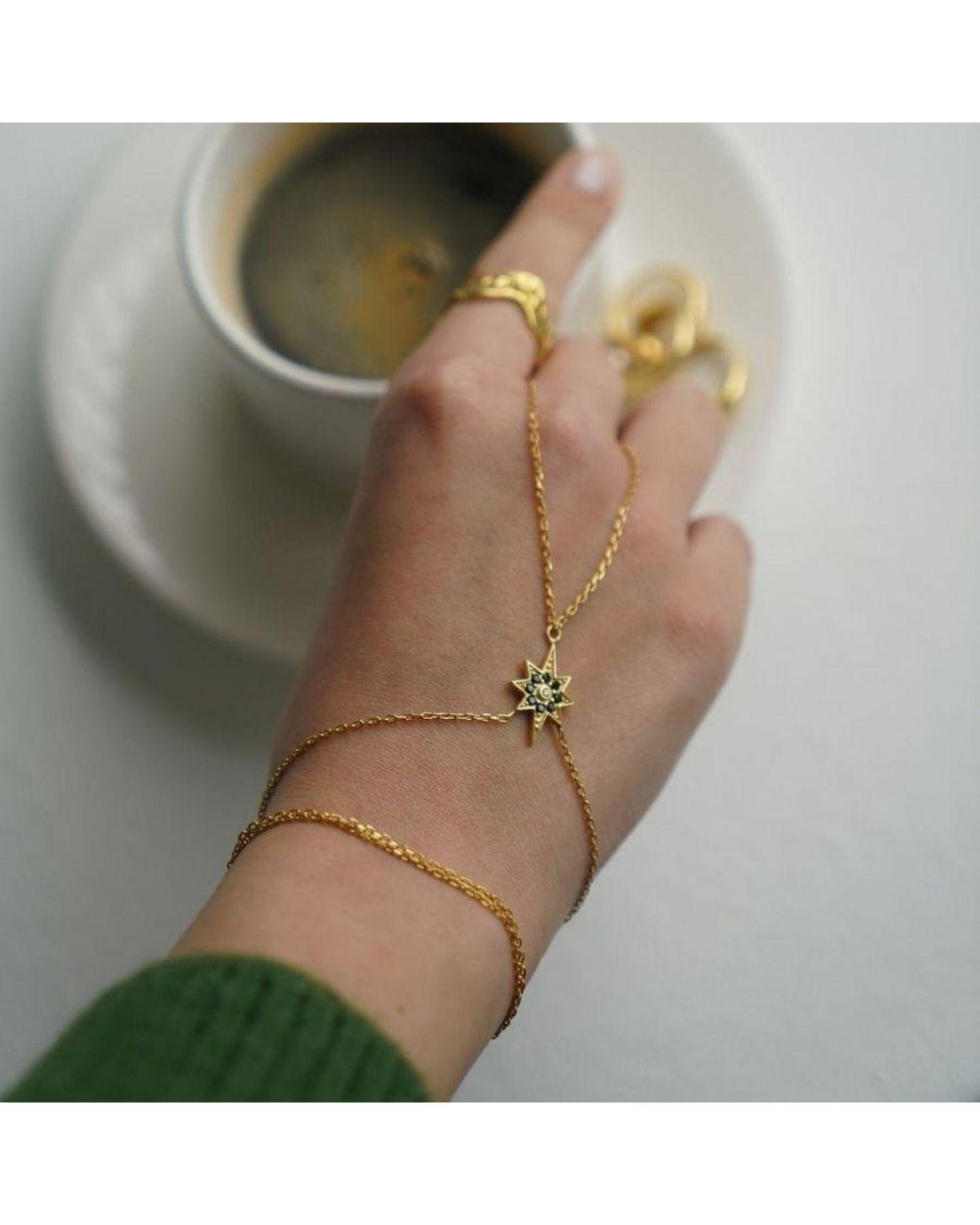 LINYA JEWELLERY Metallic Pole Star Bashmer Hand Chain Celestial Sahmaran
