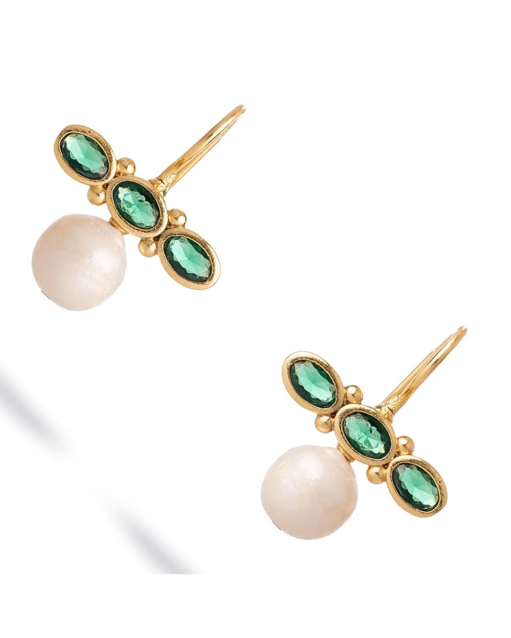 Ebru Jewelry Metallic Royal Emerald Pearl Drop Earrings