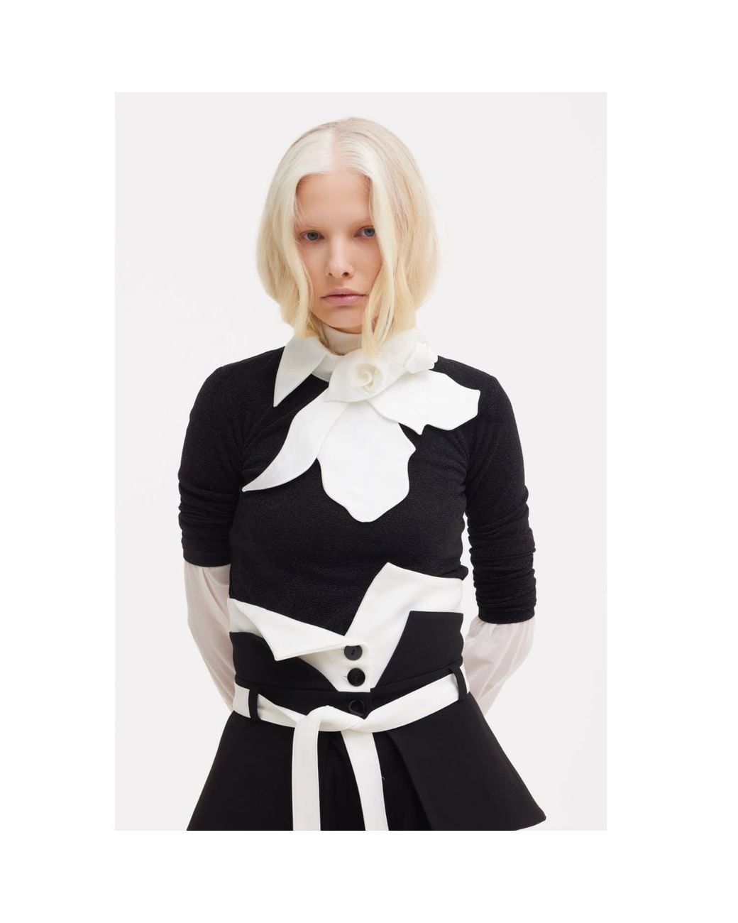 Julia Allert White Evening Neckwear