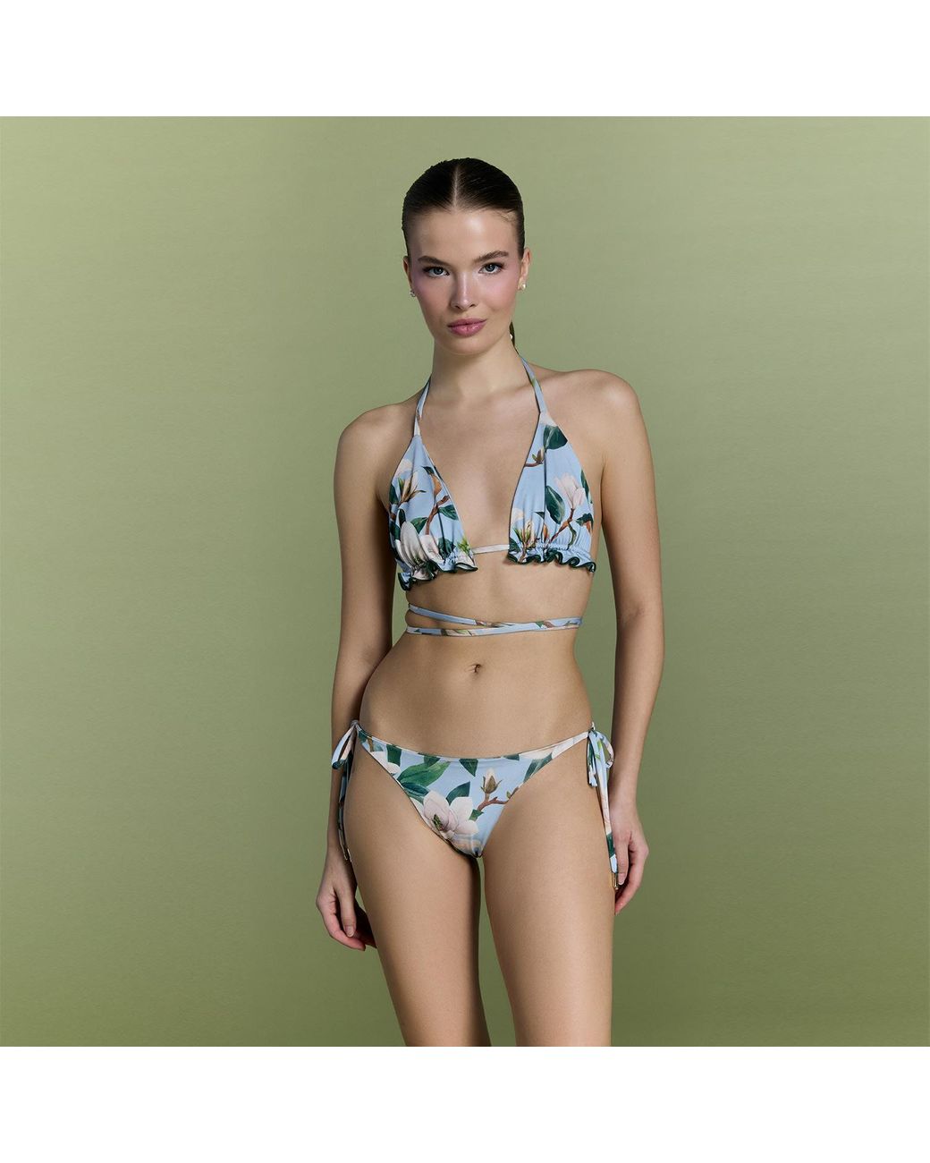 Nur Karaata White Sunspell Bikini