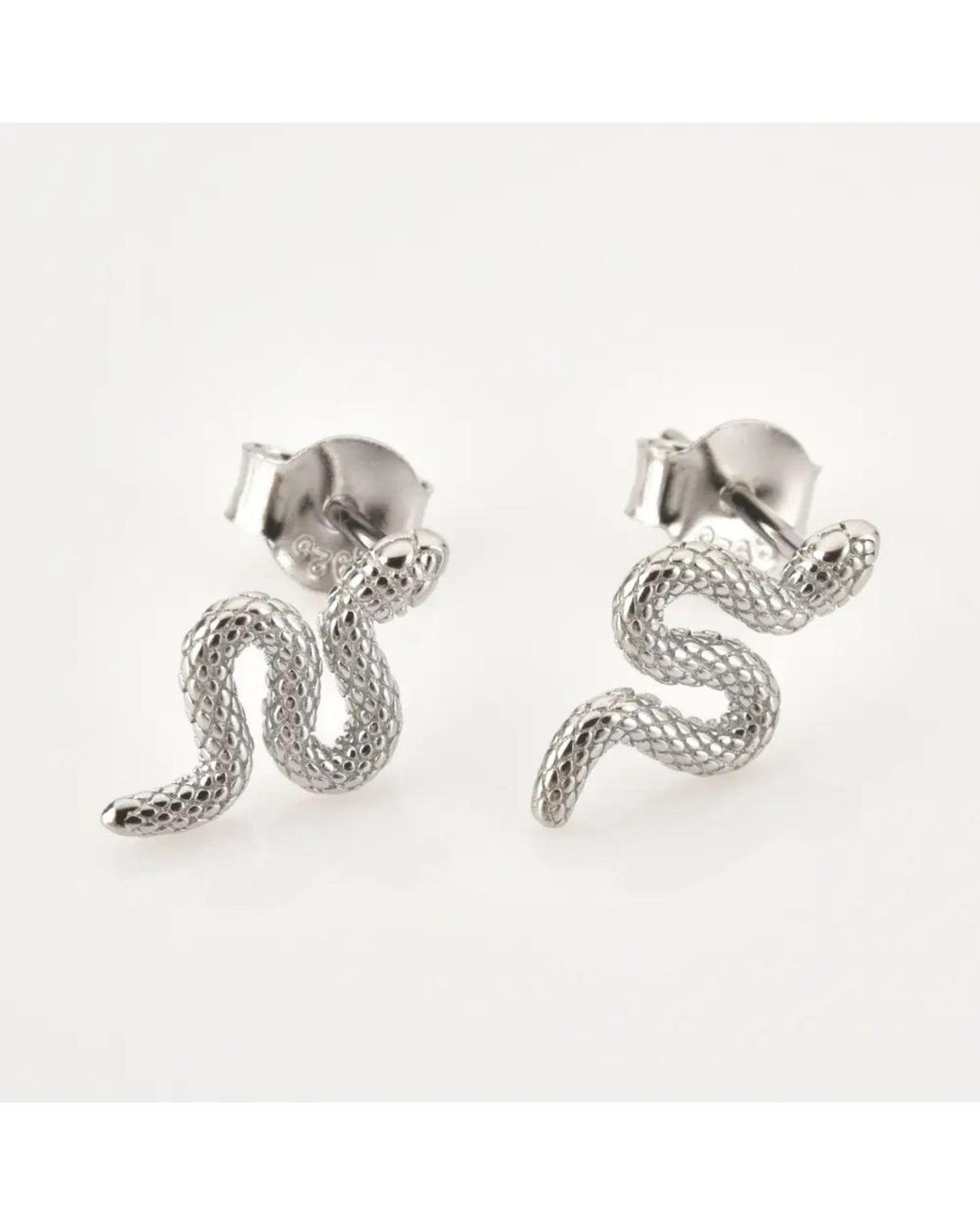 Jagged Halo Jewelry Metallic Serpent Stud Earrings
