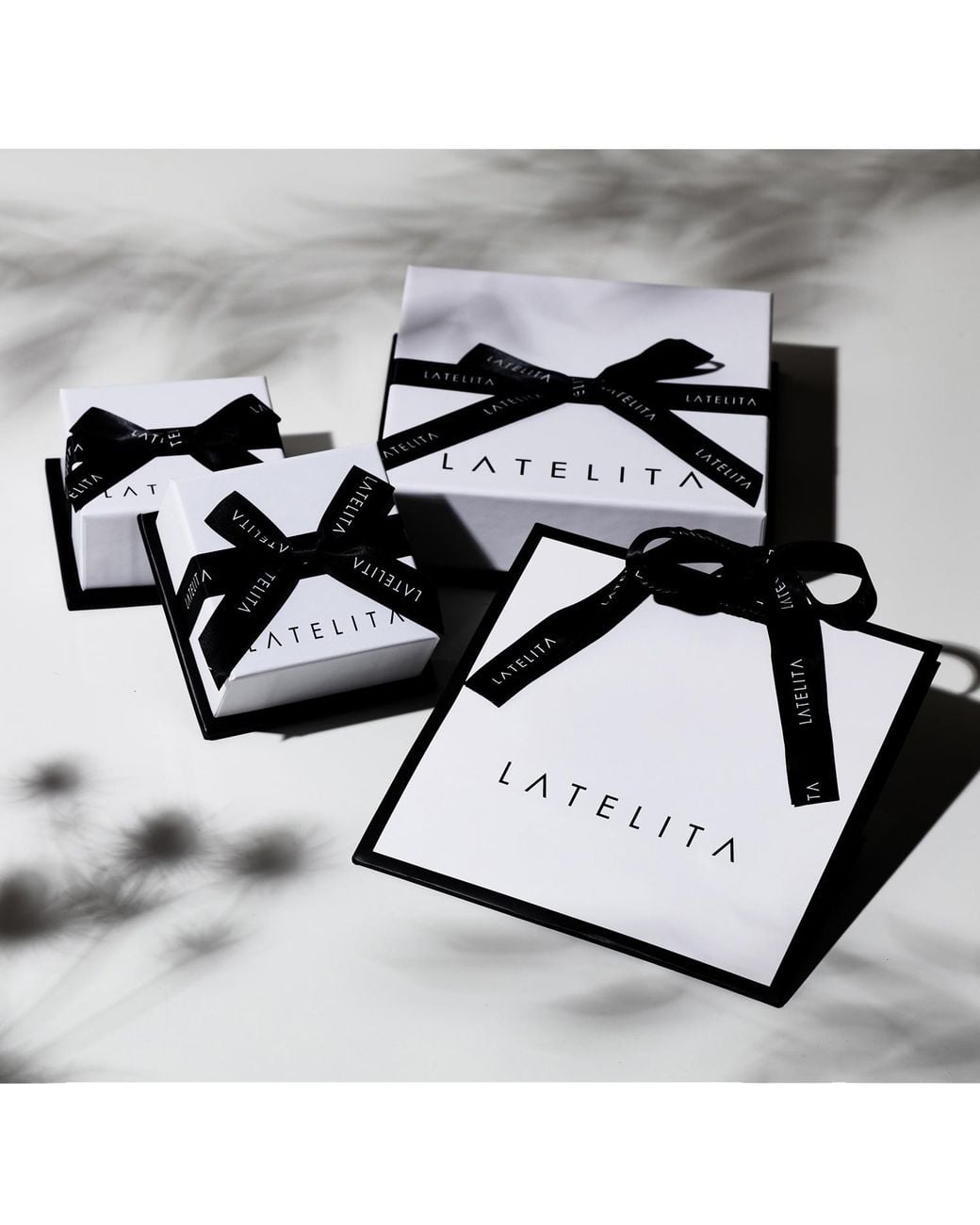 Latelita London Metallic Bouquet And Pearl Stud Earrings Gold