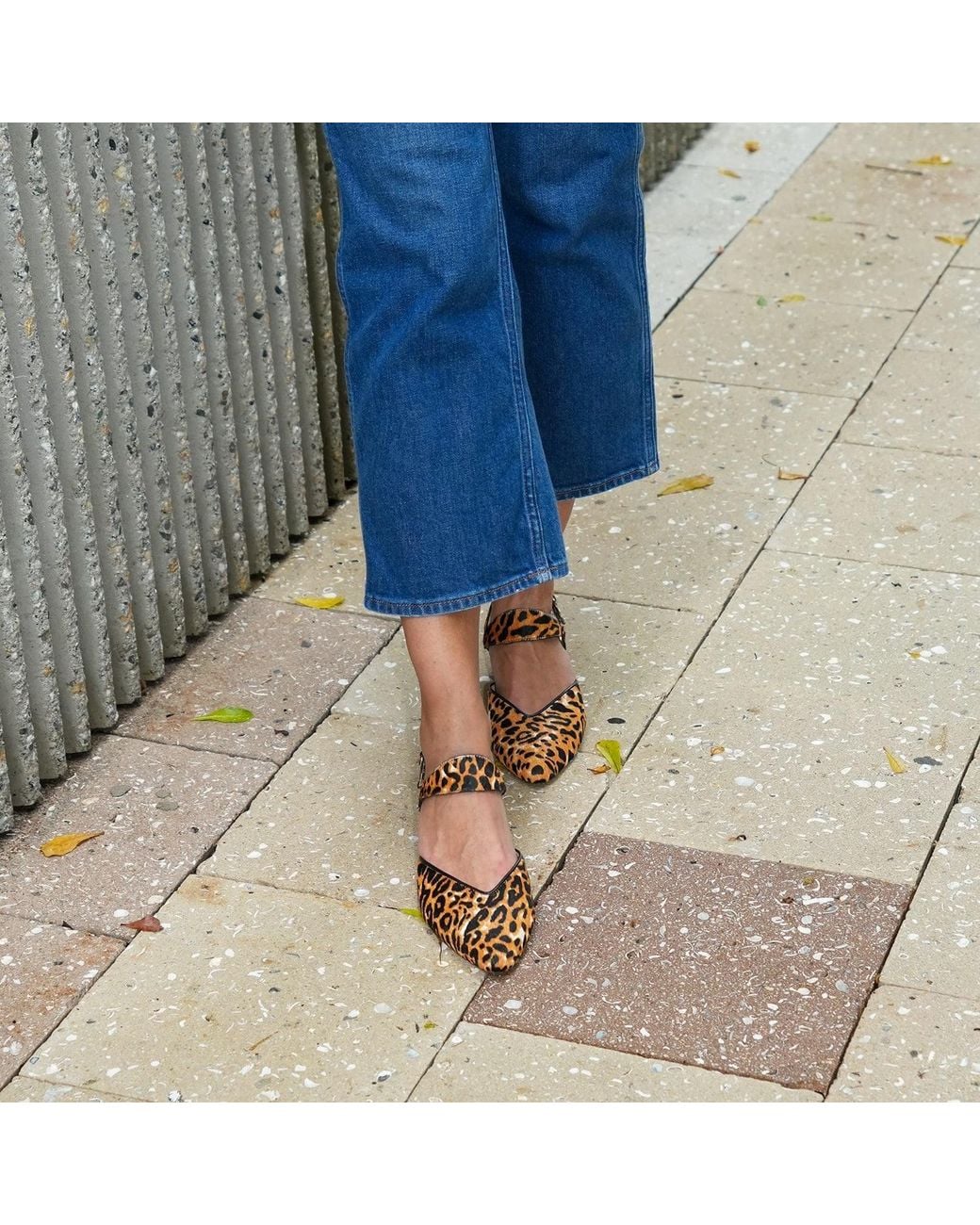 Alterre Brown Neutrals Jaguar Elsie V Slide