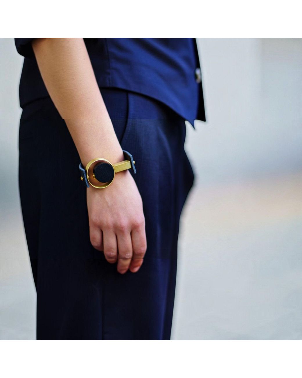 Svetlana Vukov Brown Sculptural Buckle Bracelet