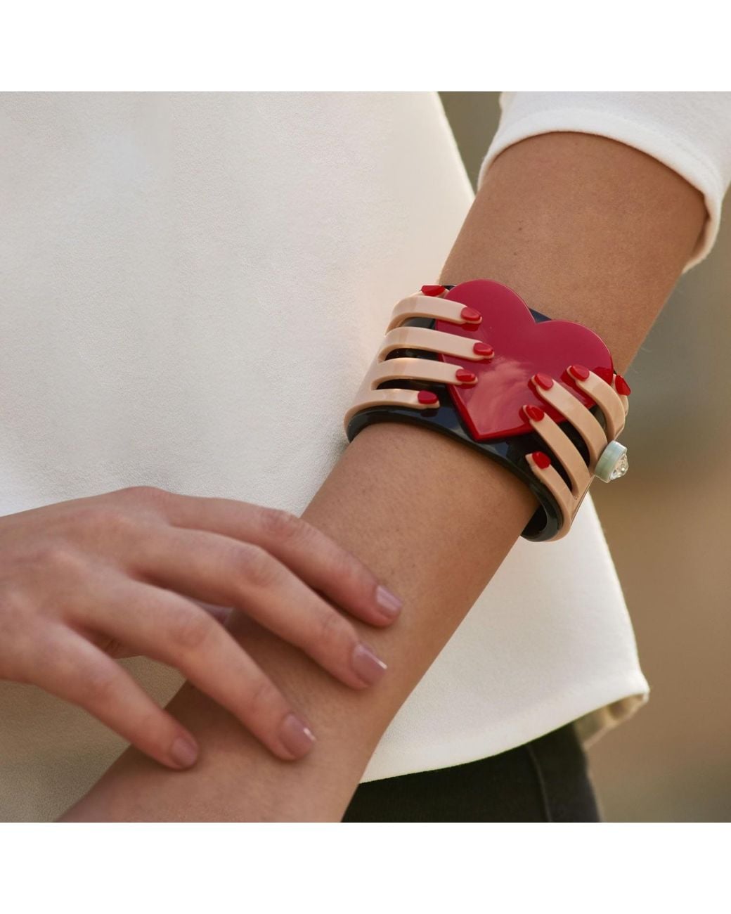 Gissa Bicalho Red Acrylic Handmade Bracelet Hands & Heart