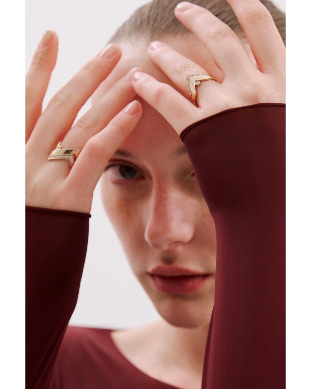 Dime Tribe Metallic Zigzag-Shaped Diamond-Set Ring