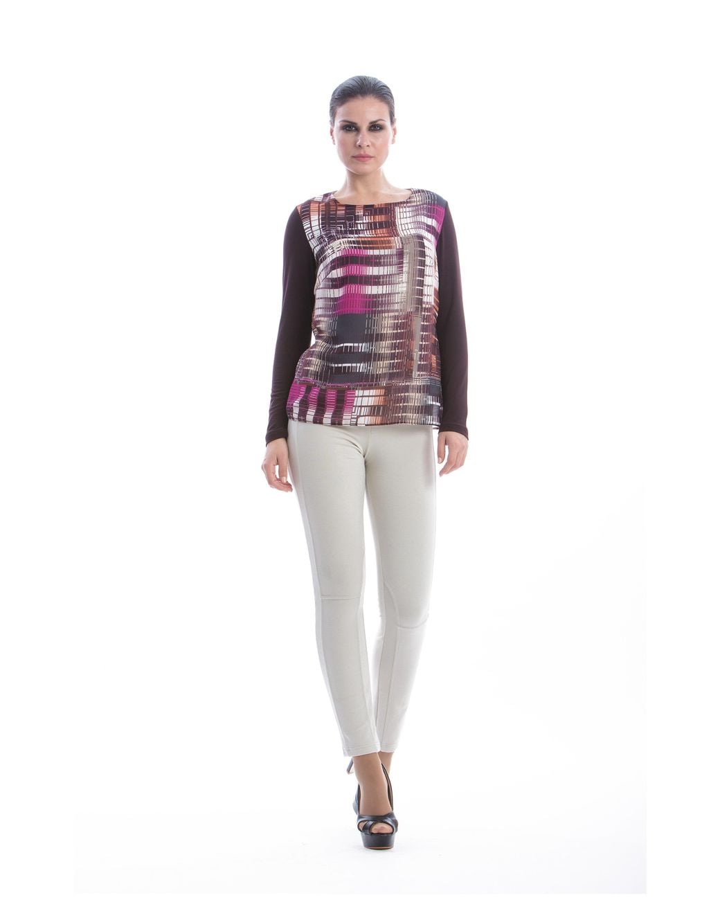 Conquista Red Print Long Sleeve Top