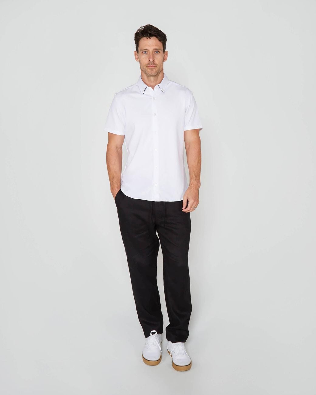 Lords of Harlech Blue Devon Linen Pant for men