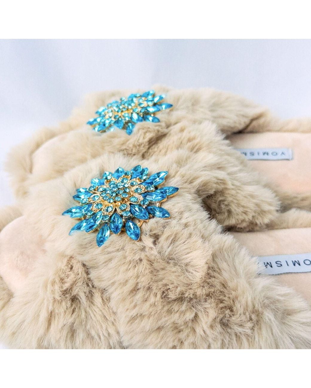Yomisma Blue Neutrals Eco Faux Fur Slippers – Recycled Faux Fur + Removable Brooches