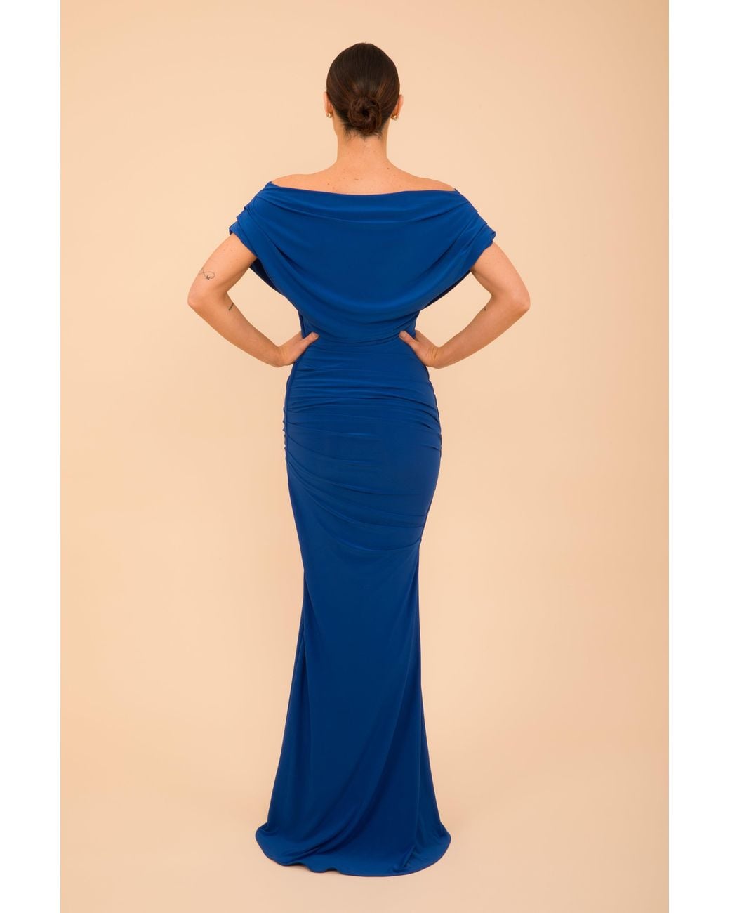 Atom Label Blue Platinum Gown