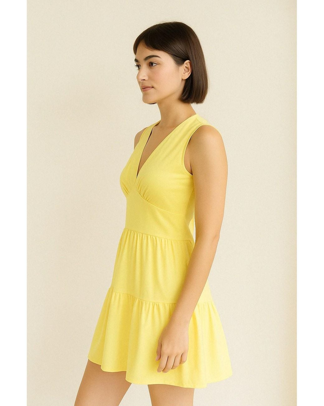Conquista Yellow Lemon Sleeveless V-Neck Jersey Dress – Loose Fit, Knee-Length