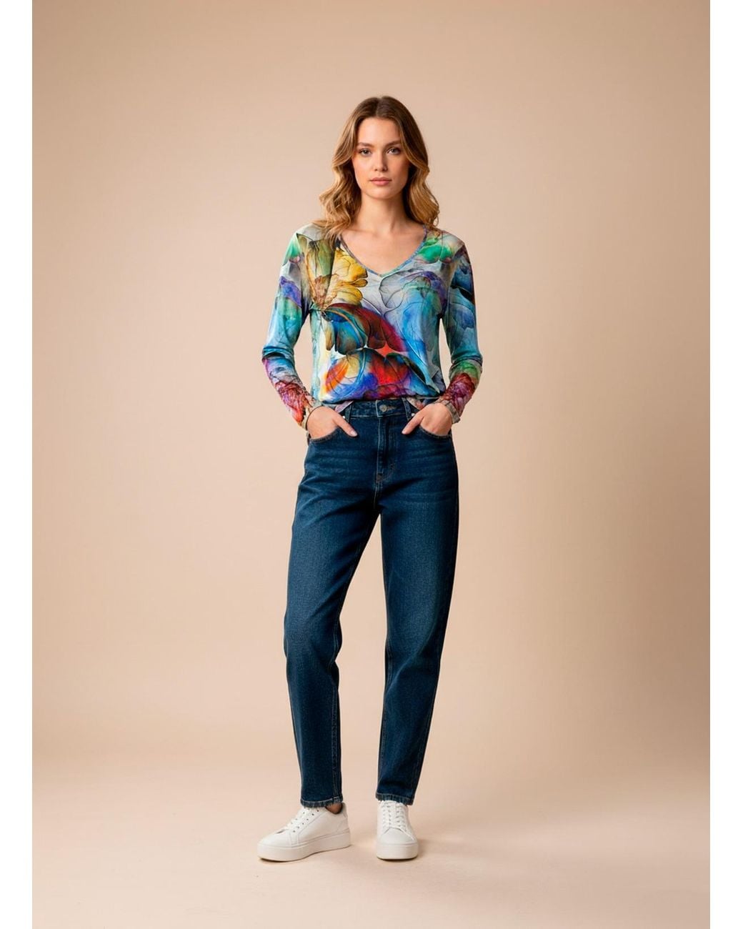 Conquista Multicolor Abstract Floral Print Long-Sleeve Top