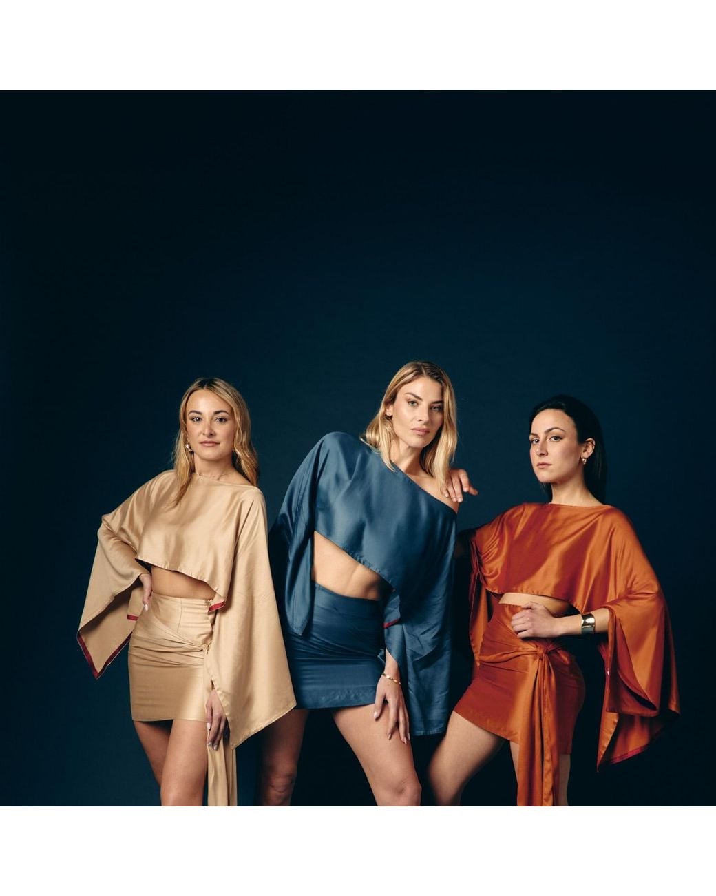 Gajú Blue Notting Hill Top