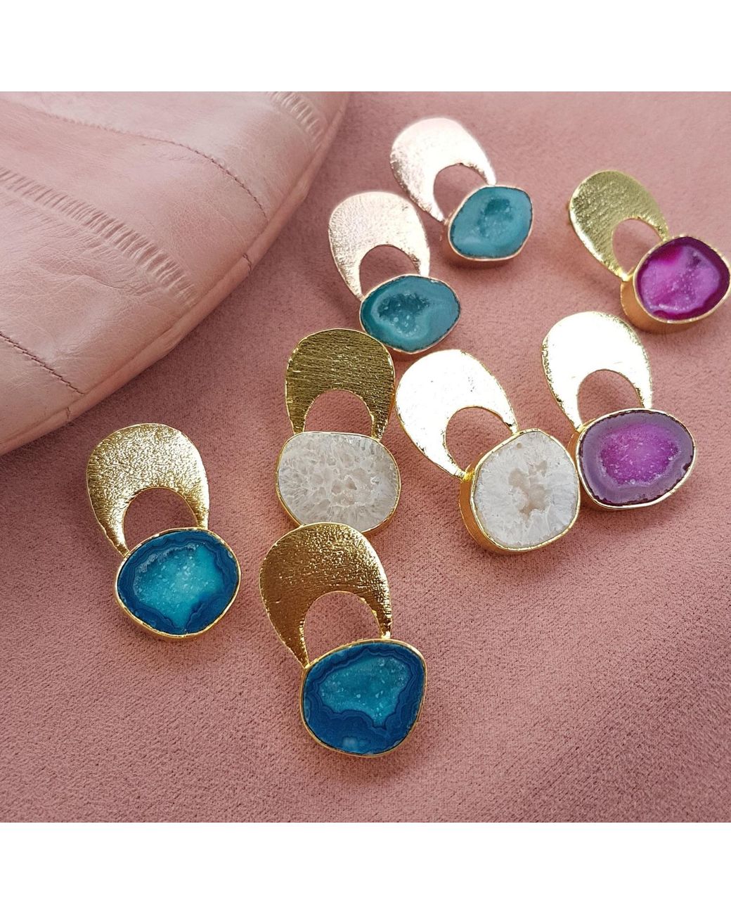 YAA YAA LONDON Blue Quietly Confident Agate Crystal Earrings