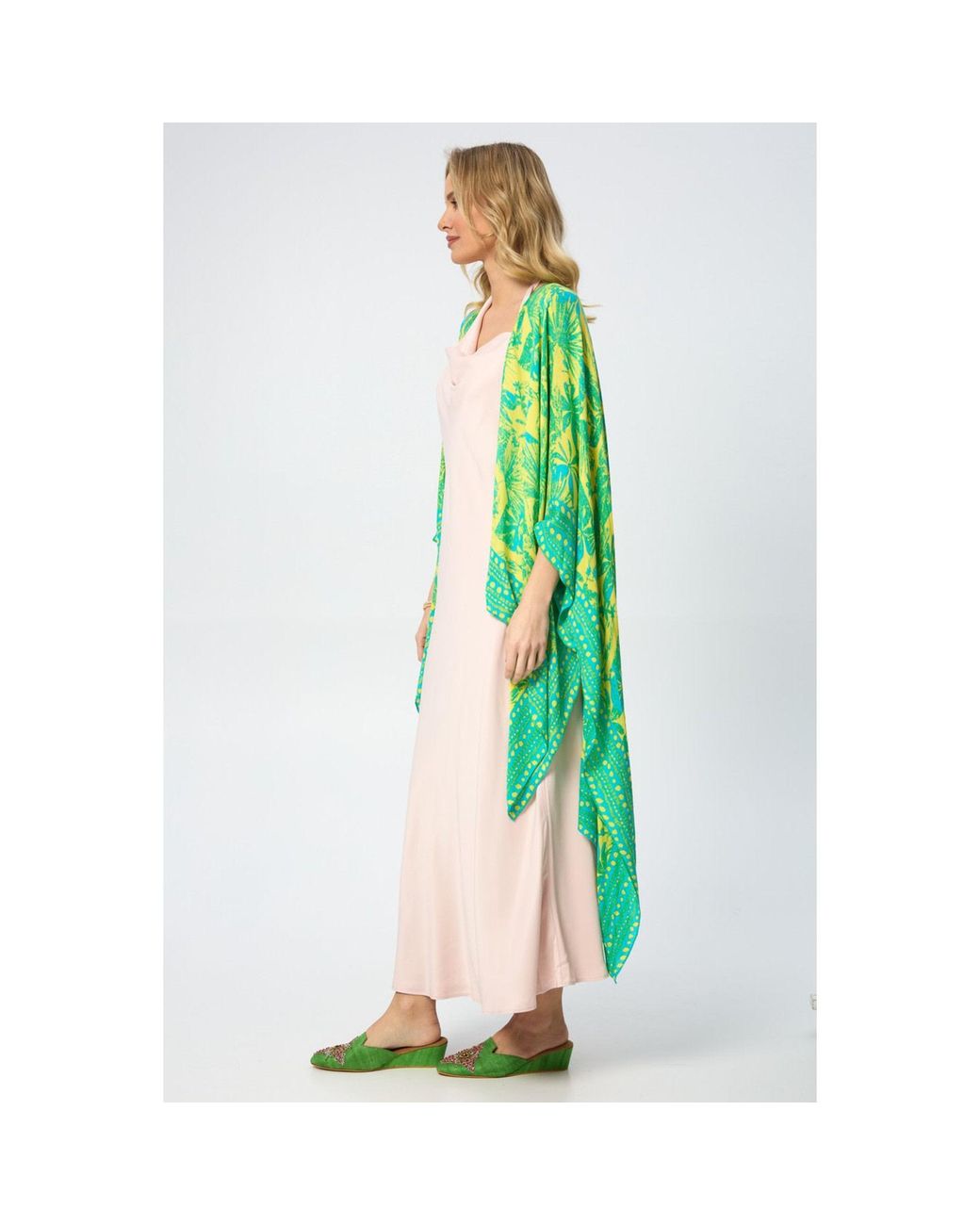 Saachi Green Tropical Print Kimono