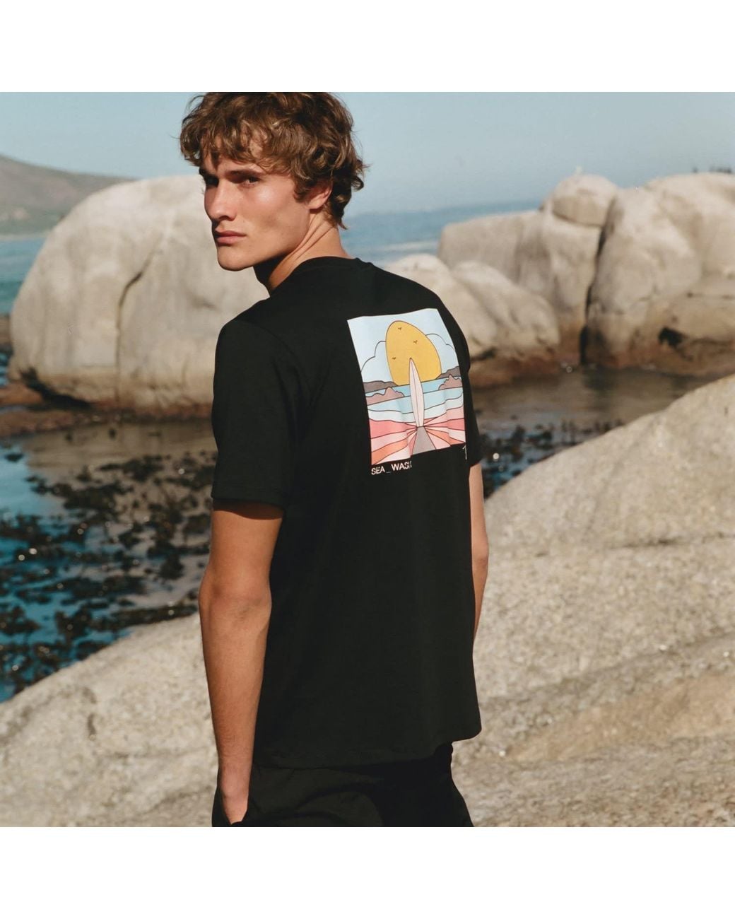 Sea_Washed Black Sundown Tee for men