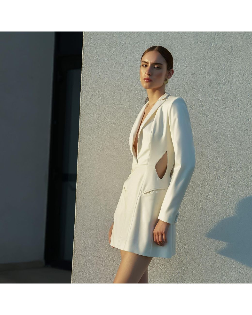 AVENUE No.29 Pink Cut-Out Blazer Dress