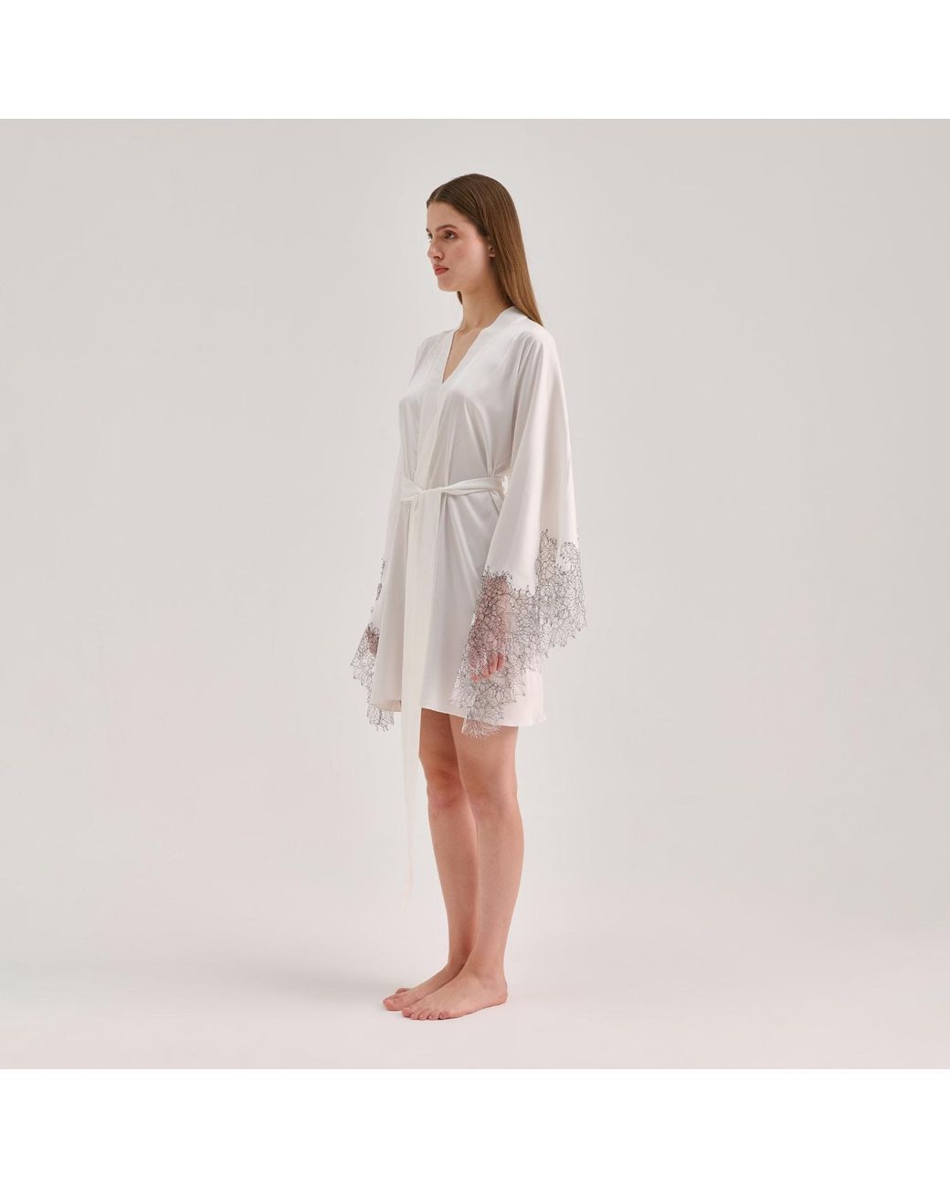 Avenue 8 White Lace Mini Silk Robe