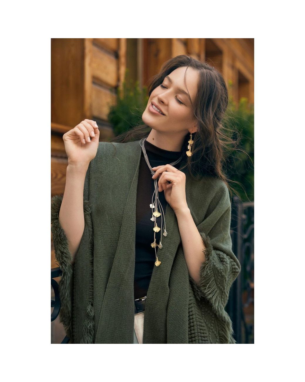 Saachi Metallic Ginkgo Leaf Leather Necklace