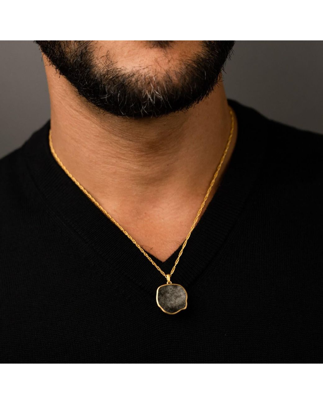 Frenvyrn Metallic Lars Reversible Dog Coin Necklace, Vermeil for men