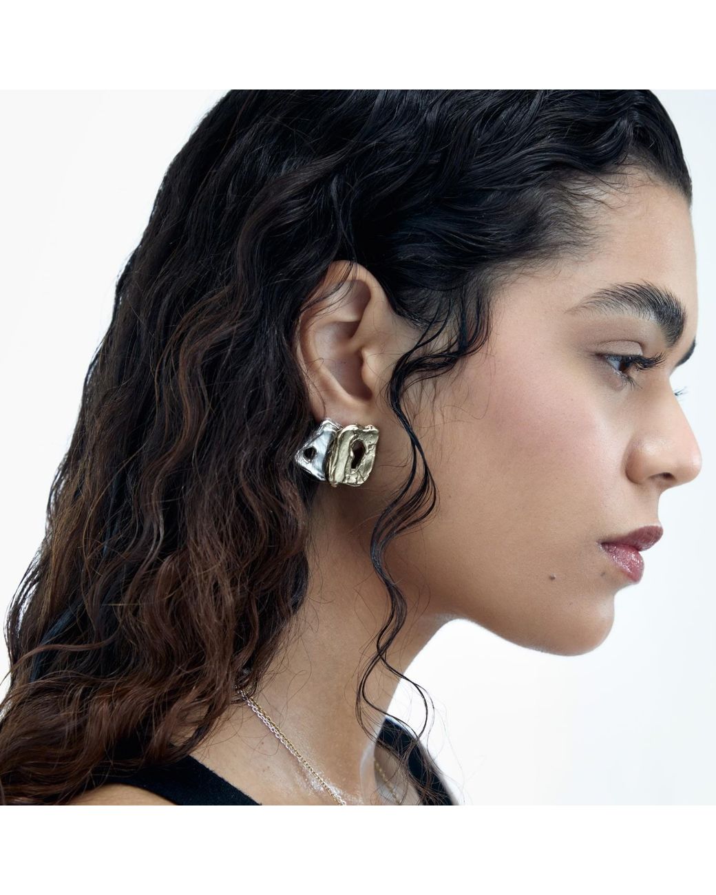 De Roms Metallic Abstract Molten Soulmate Earrings