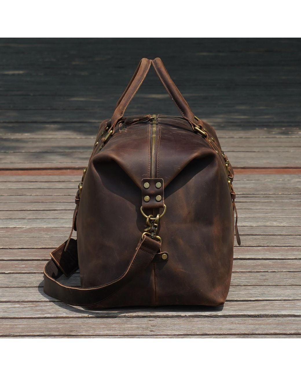 Touri Black Extendable Leather Travel Bag for men