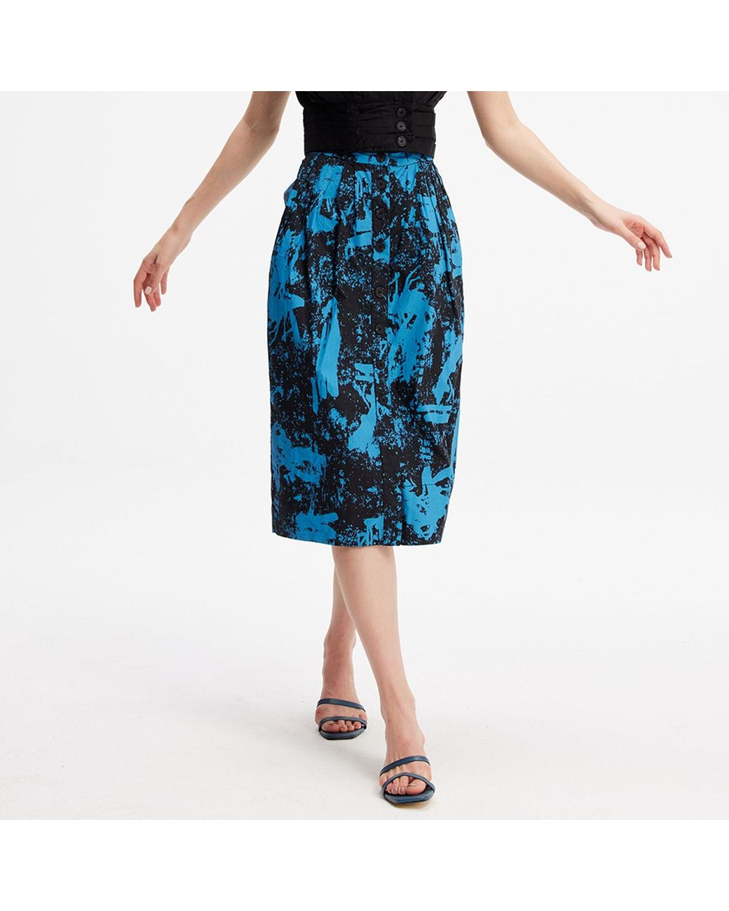 Smart and Joy Blue Buttoned Straight Skirt