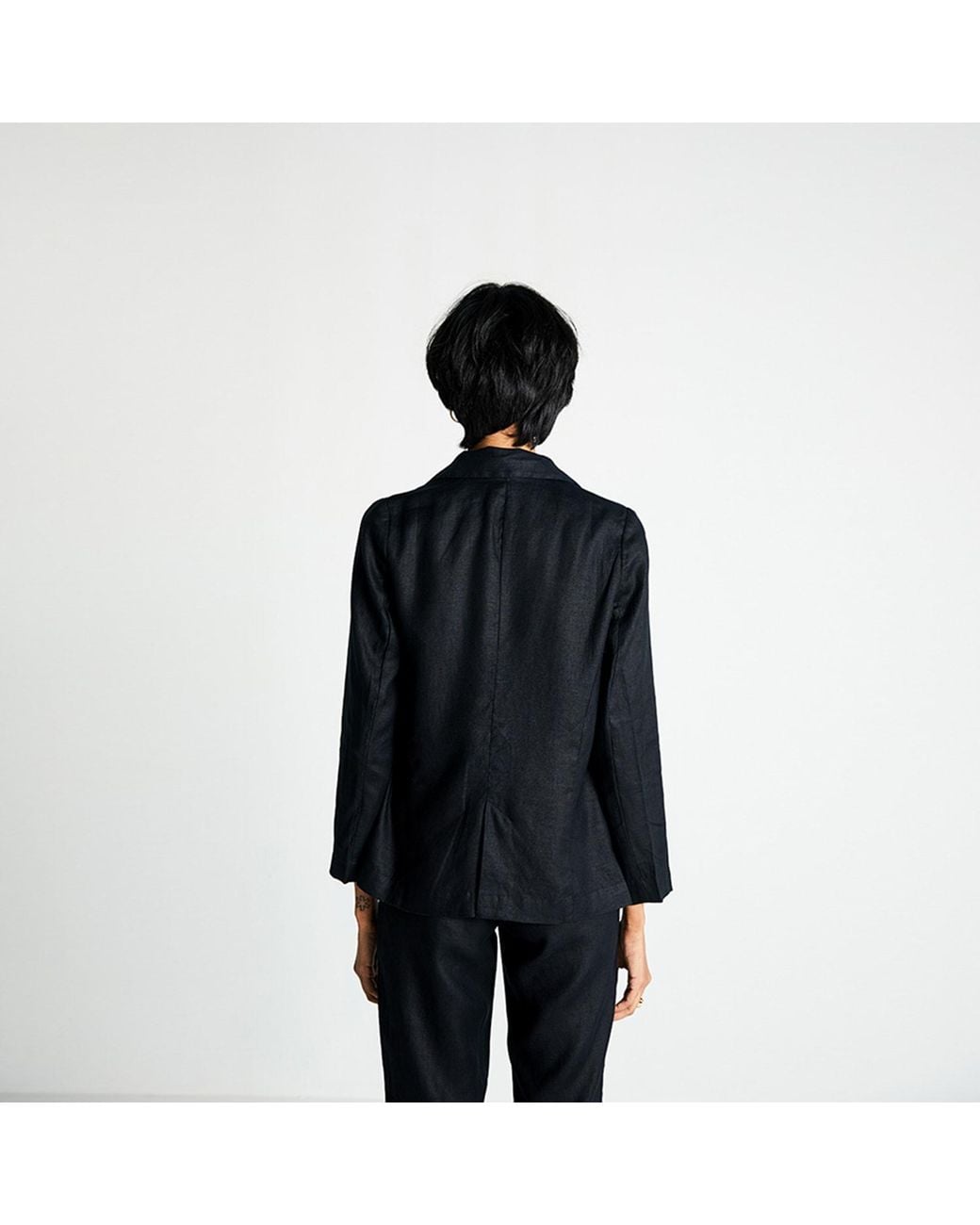 REISTOR Black She's Everything Blazer