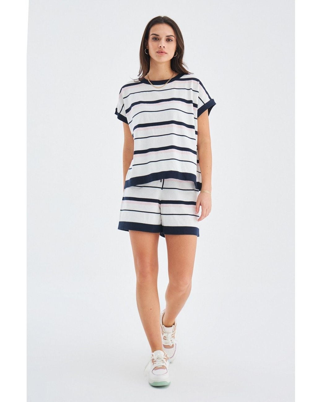 Peraluna Multicolor Marine Knitted Blouse & Shorts Set