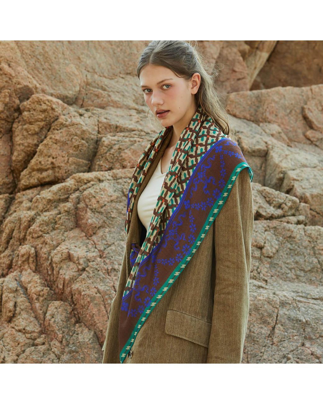 Ana Maison Blue Pleasant Retro Silk Wool Scarf