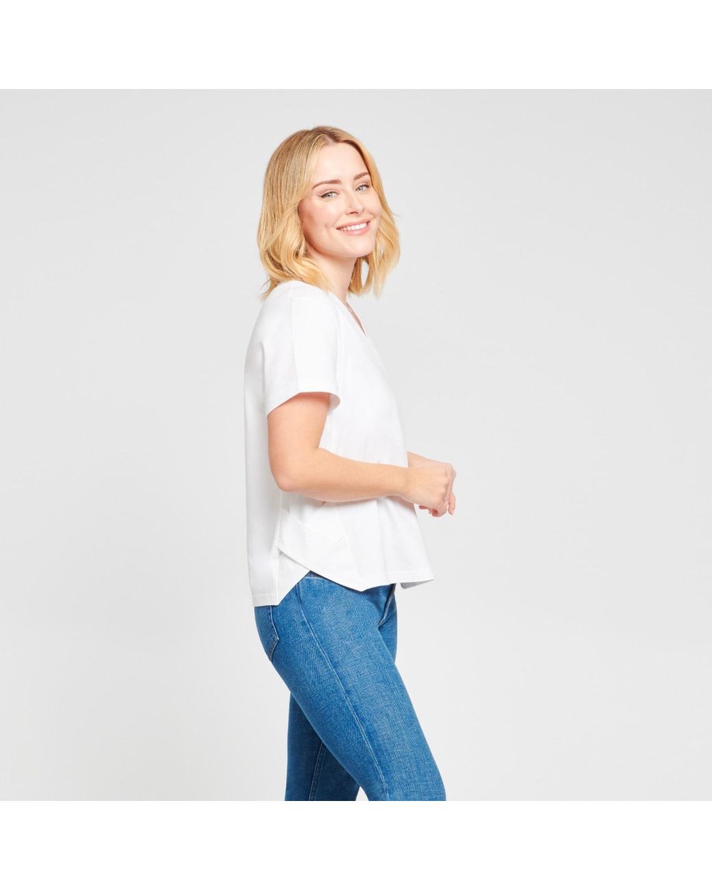 Auguri White Crossover T-Shirt