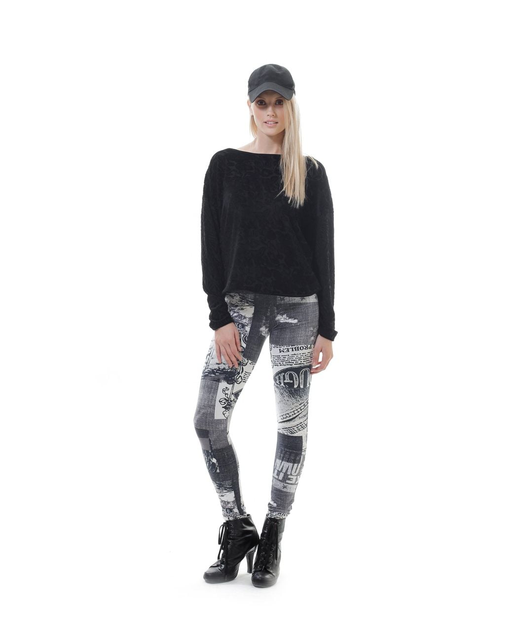 Conquista Black Low Back Top