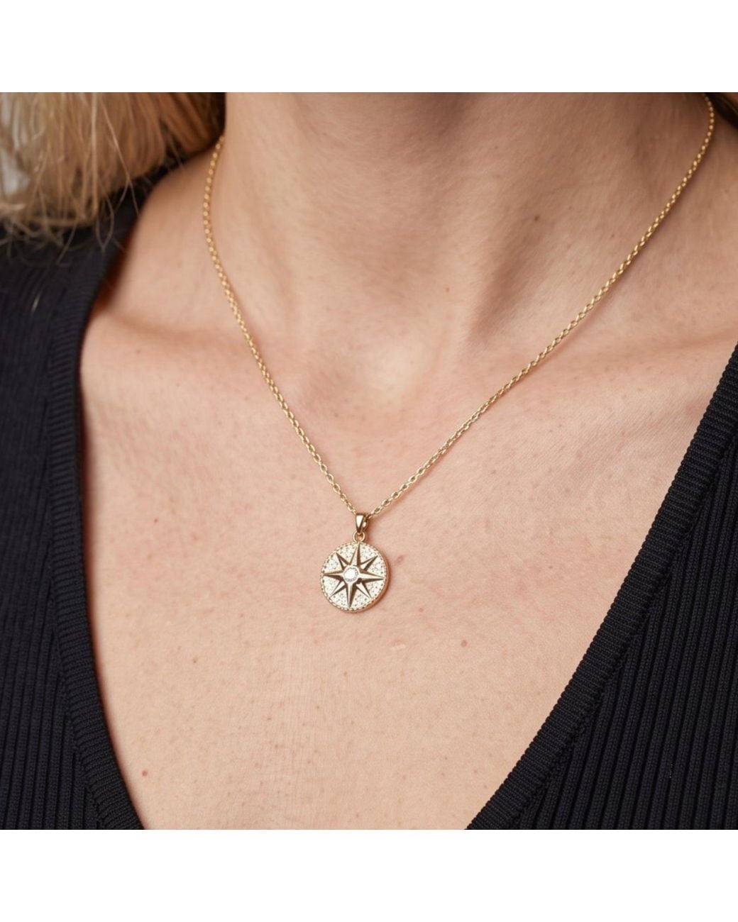 Uchi and Soto Metallic Enso Star Pendant Necklace & Earrings Set