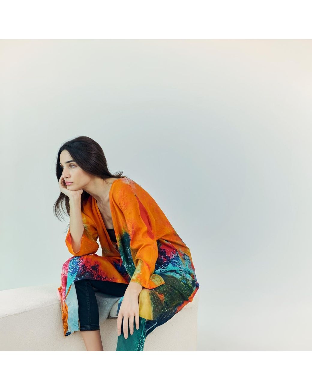 DHARA SHETH DUBAI Orange Canvas & Chaos Abstract Long Kimono
