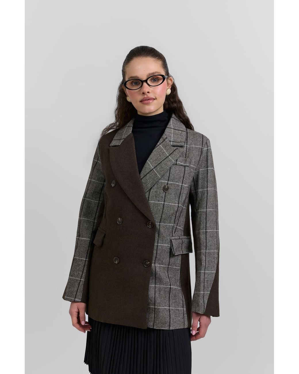 Rave on Trend Brown Plaid Blazer New