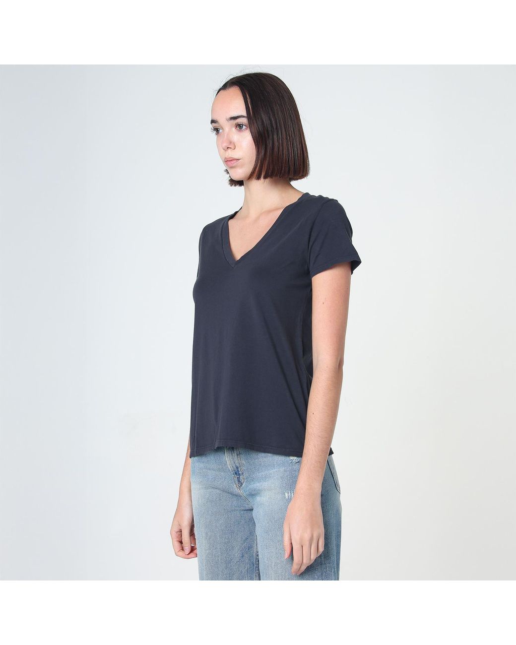 NOEND Blue Supima Cotton V Neck Tee