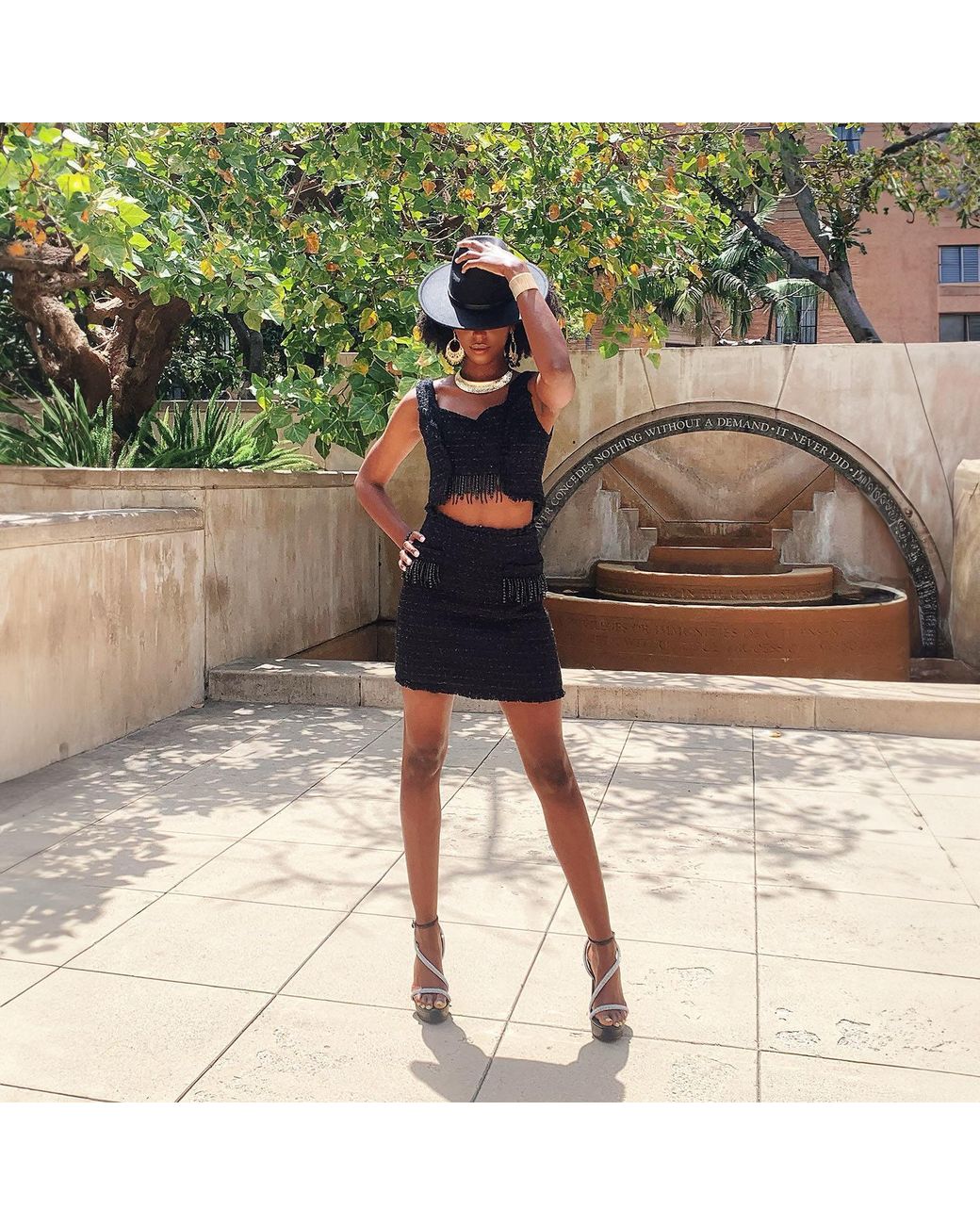 Solgo Atelier Black Tia Sleeveless Crop Top