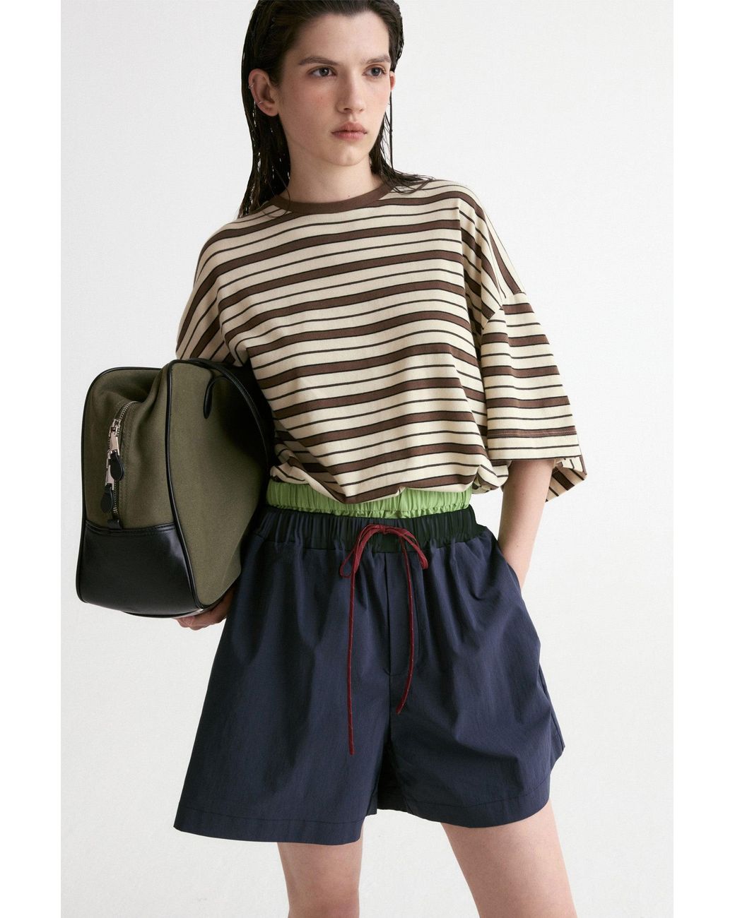 FRONT ROW SHOP Blue Double Waist Short