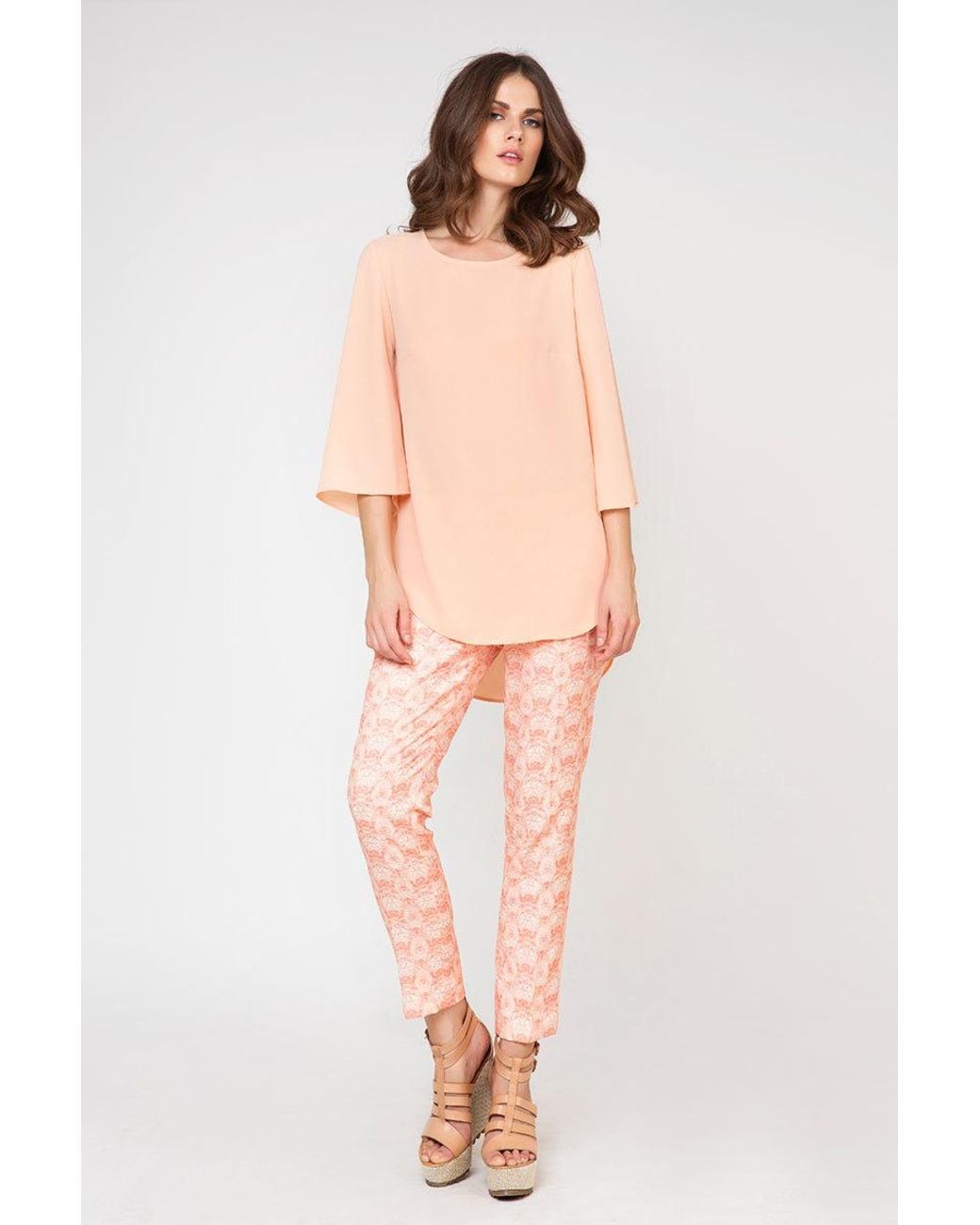 Conquista Pink Tapered Print Pants By Fashion
